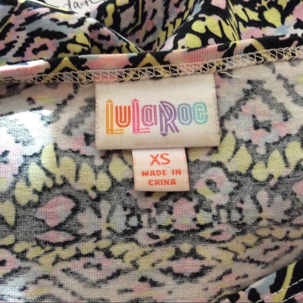 Lularoe top - Picture 4 of 4